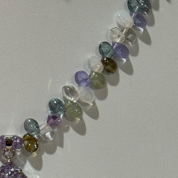 Vtg Necklaces Set Glass Lilac Pebbled And Glass Sea Blue Natural Crystal Quartz - Picture 4 of 12